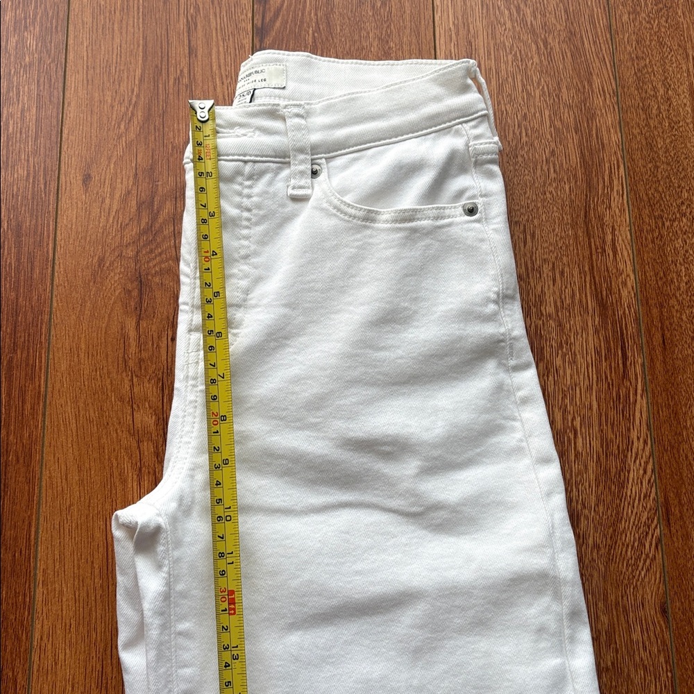 Banana Republic Factory Wide-Leg High Rise Jeans Pure White 25P Petite EUC - Picture 8 of 10